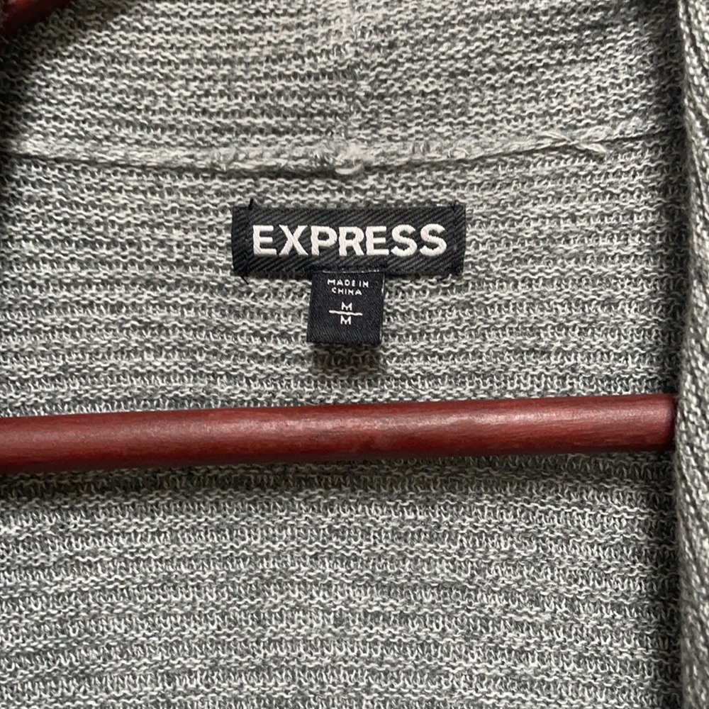 Express sweater - Picture 3 of 4